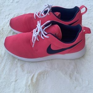 Nike Roshe One